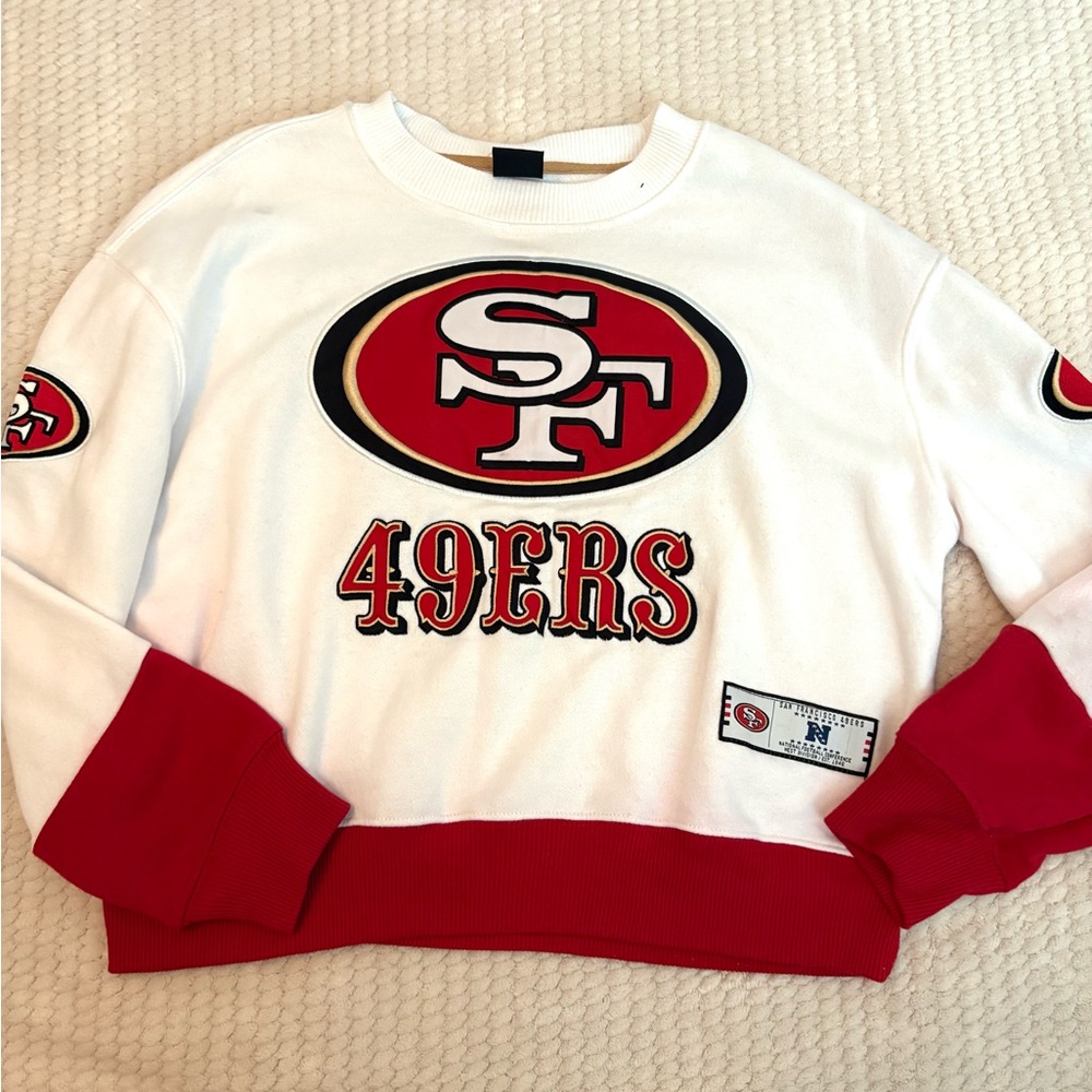 NFL 49ers White and Red Crew Neck Sweater